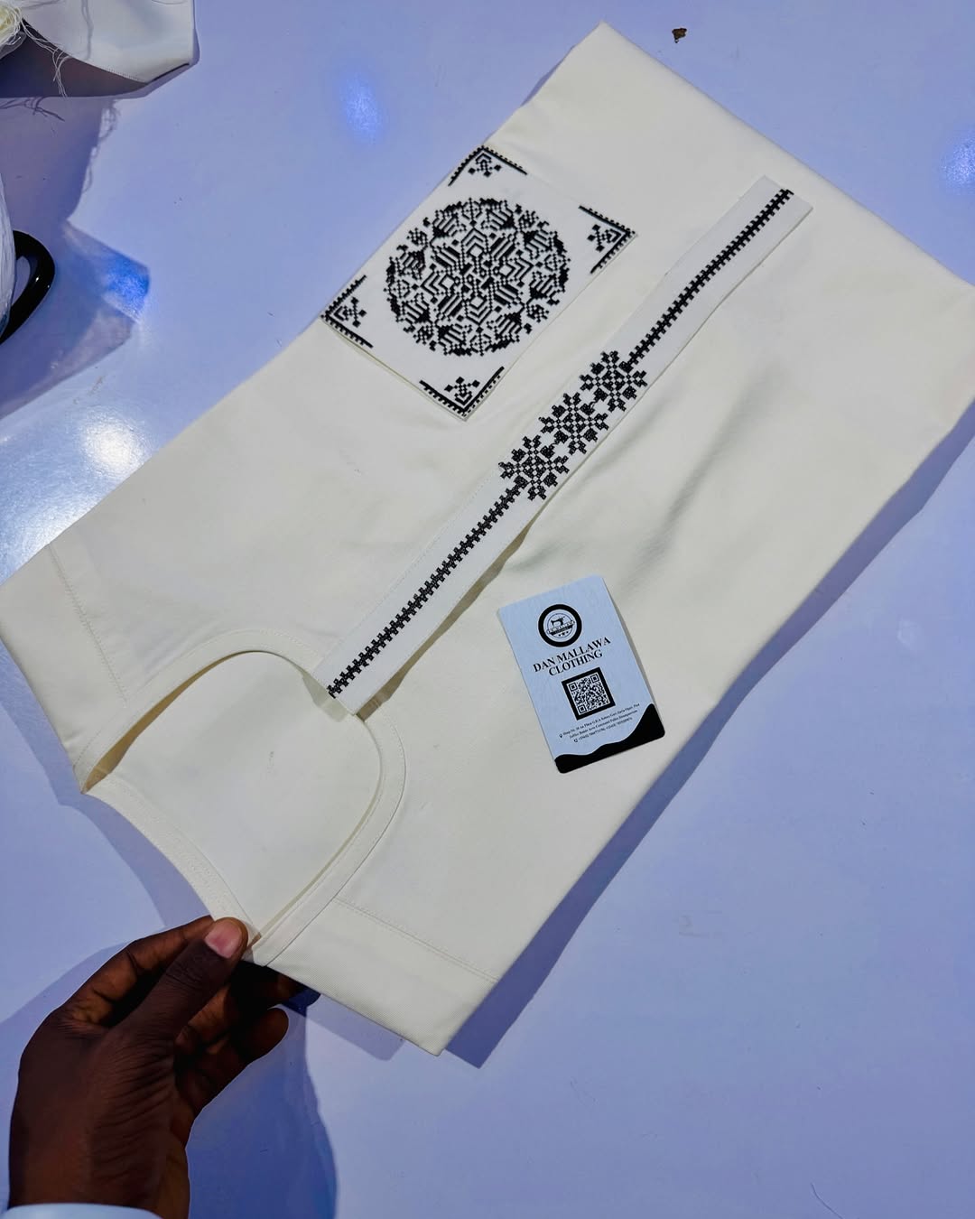 Vêtements pour homme Prix 20000 f au de 30000