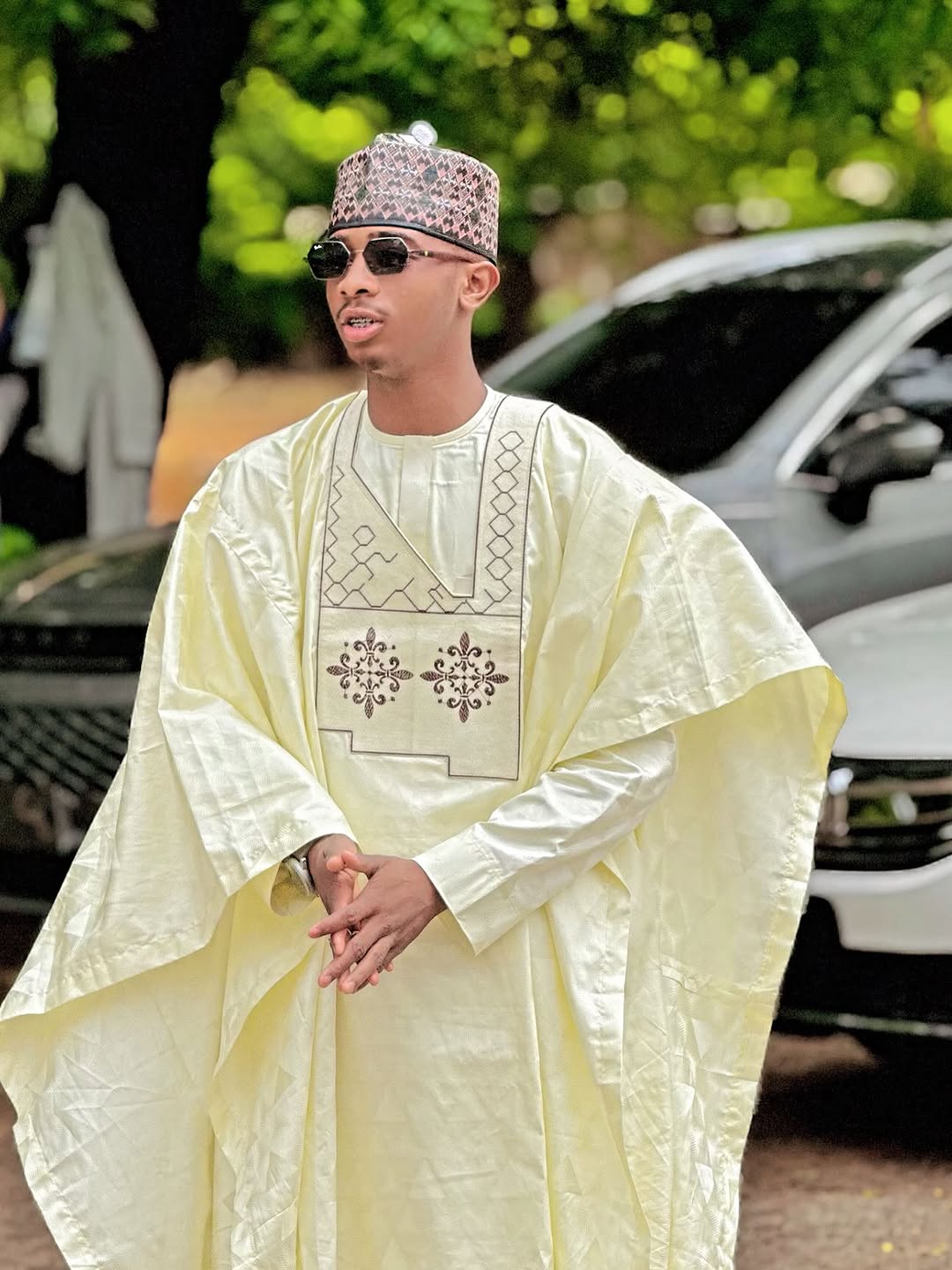 Grand boubou 55000 FCFA au lieu de 75000 FCFA prix promo