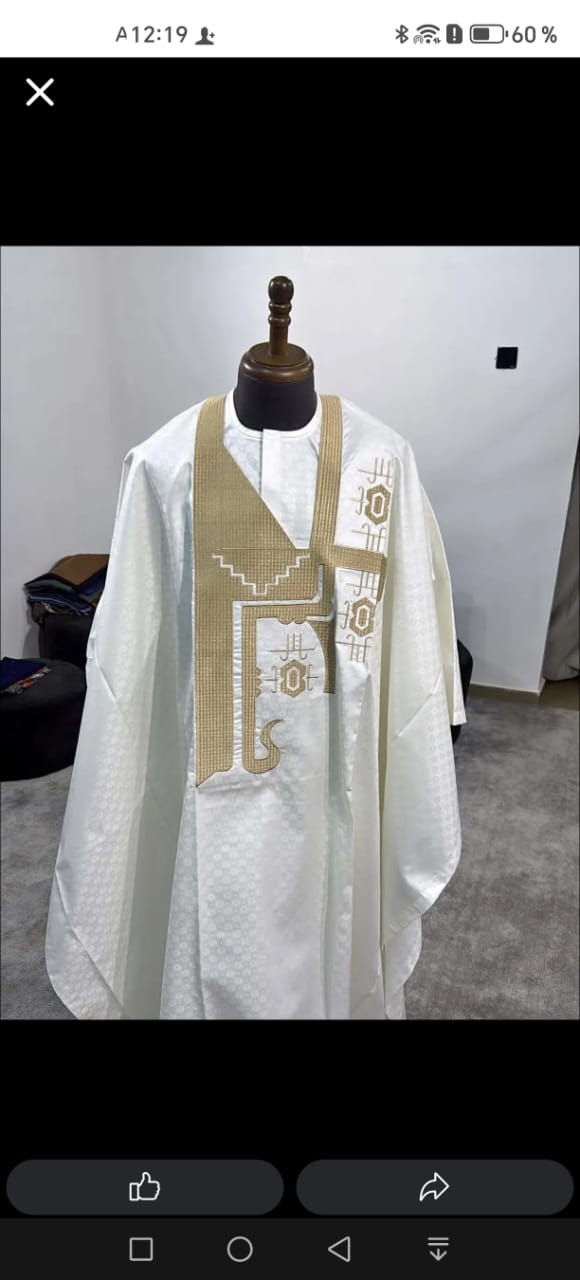 Grand boubou 55000 FCFA au lieu de 75000 FCFA prix promo