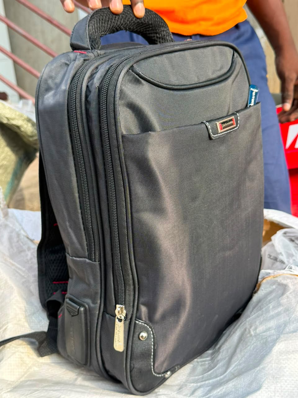 SAC A DOS