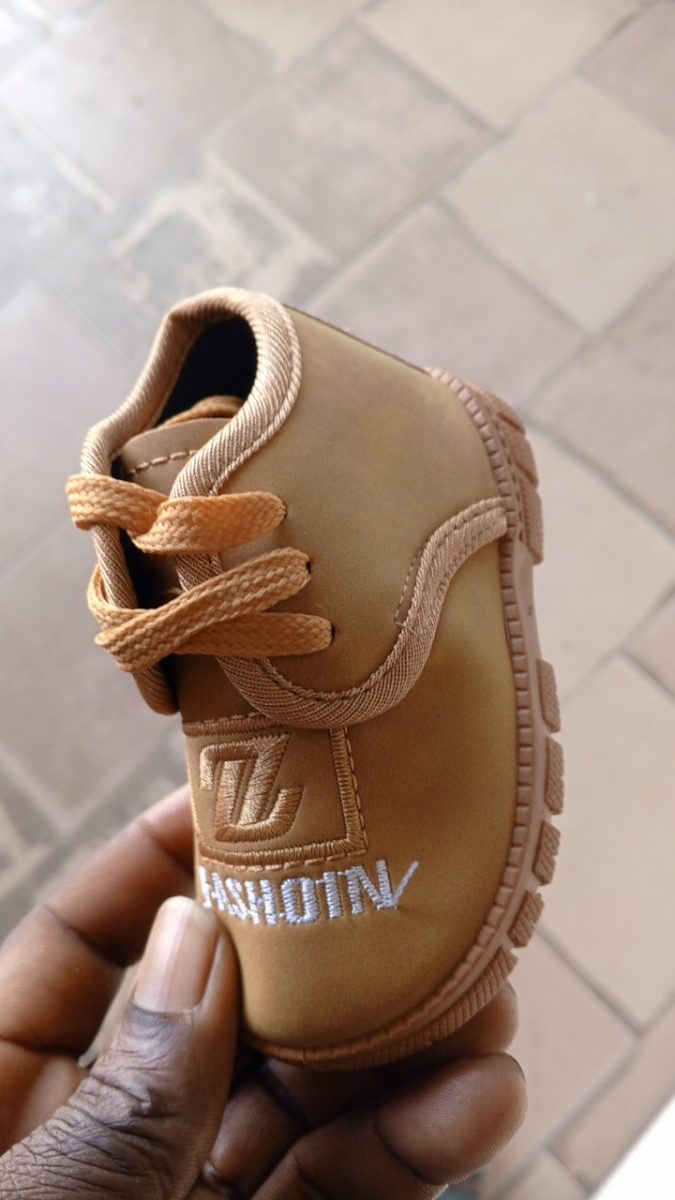 Chaussures fermées pour enfants